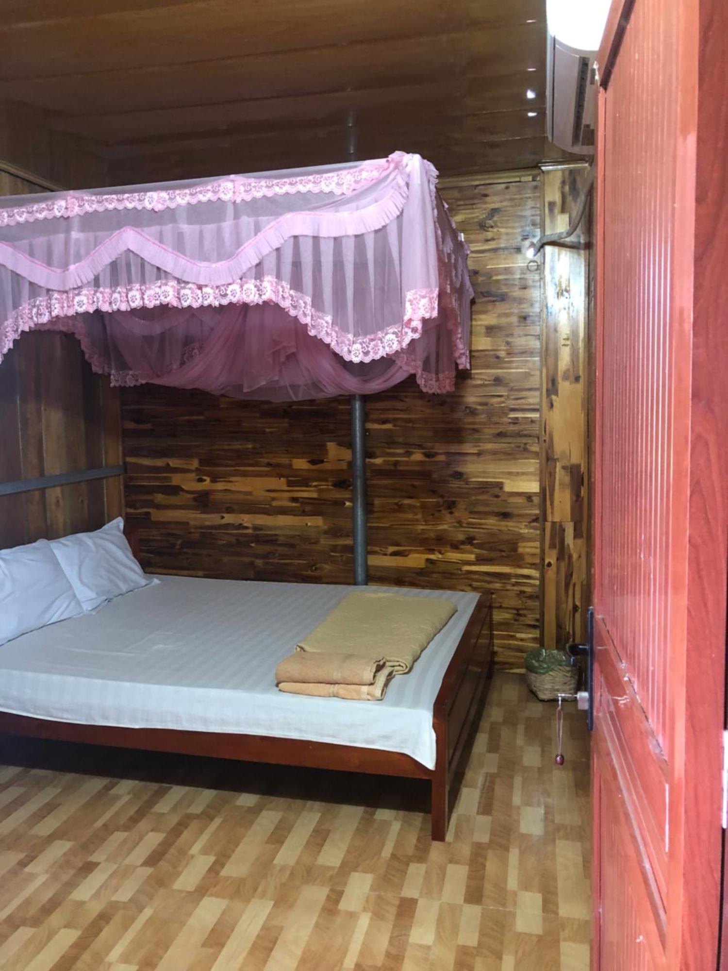 Ba Be Minh Quang Homestay מראה חיצוני תמונה